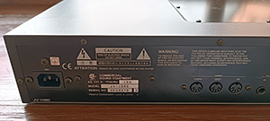 Roland JV-1080 3