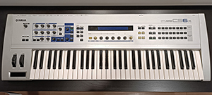 Yamaha CS6x