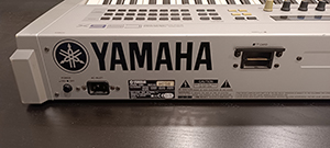 Yamaha CS6x 3