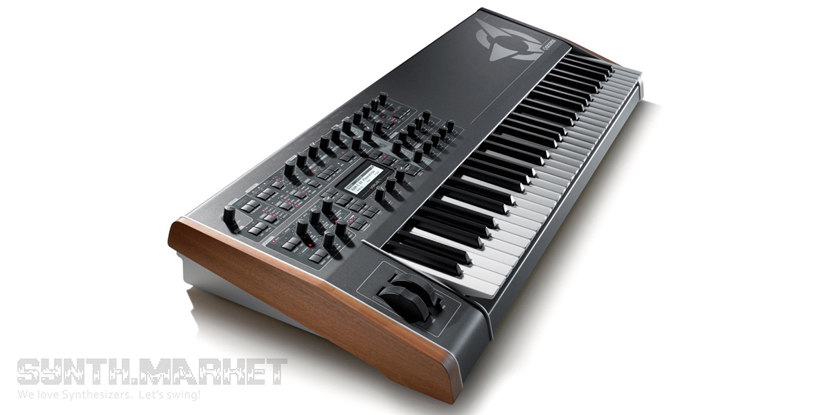 MATRIXSYNTH: Rare Access Virus TI2 Keyboard - Whiteout