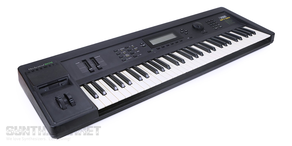 鍵盤楽器 Kurzweil K2000 Kurzweil K2000: Performance Synthesizer