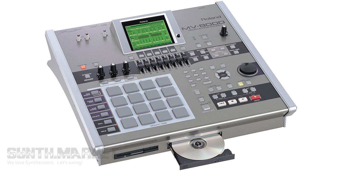 Roland MV-8000 単体 Roland MV-8000: Desktop Samplers