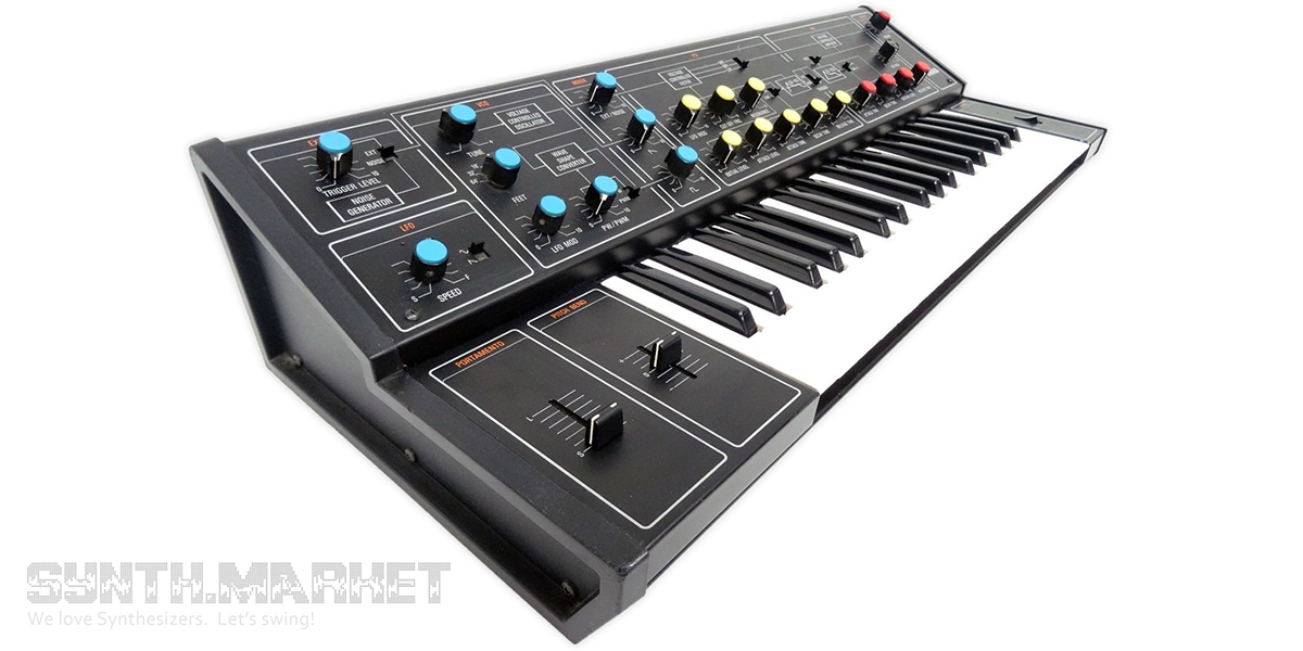 Yamaha CS-10 Phat Synthbass Fun! – Jim Atwood in Japan