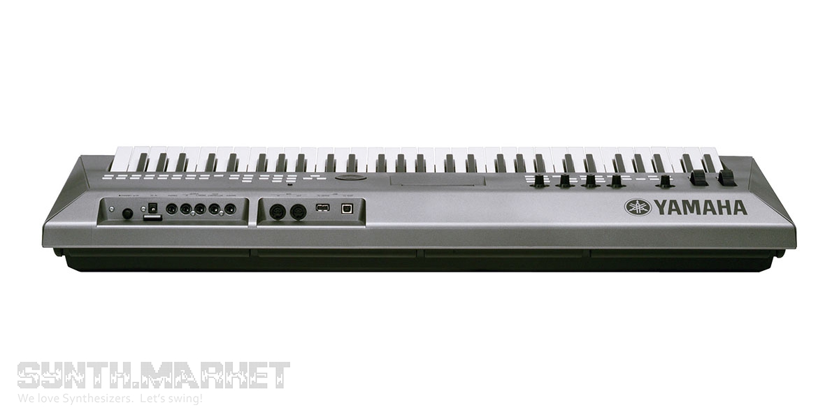 YAMAHA MM6 シルバー　シンセサイザー Yamaha MM6: Synthesizer